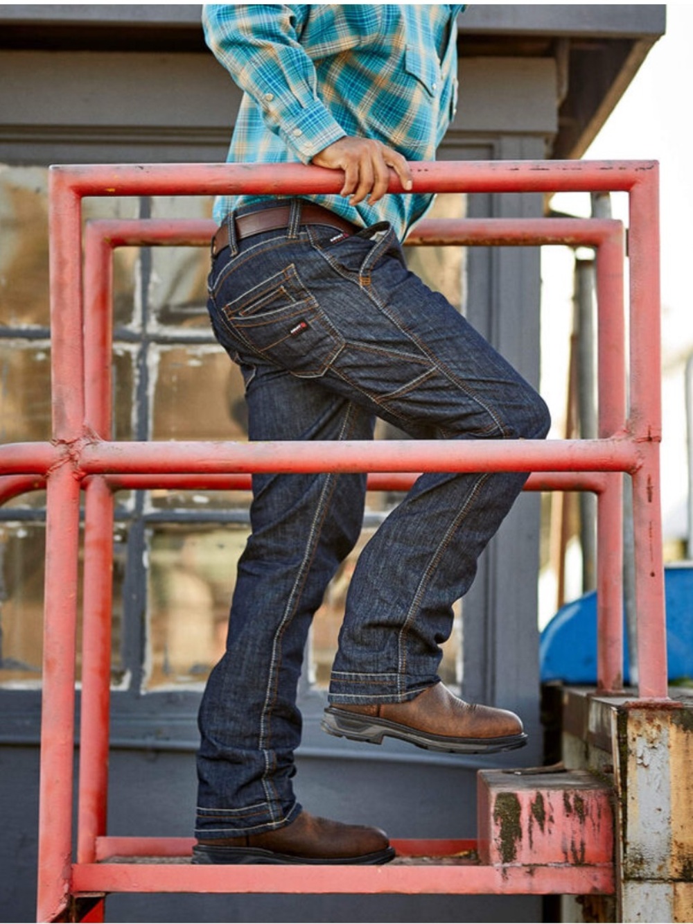 ARIAT FR M4 Relaxed Straight Duralight Workhorse Stackable Jean Men's 42x32